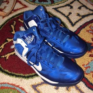 Nike women basketball shoes